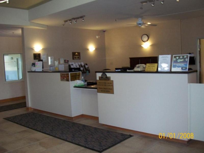 Days Inn By Wyndham Moose Jaw Dış mekan fotoğraf