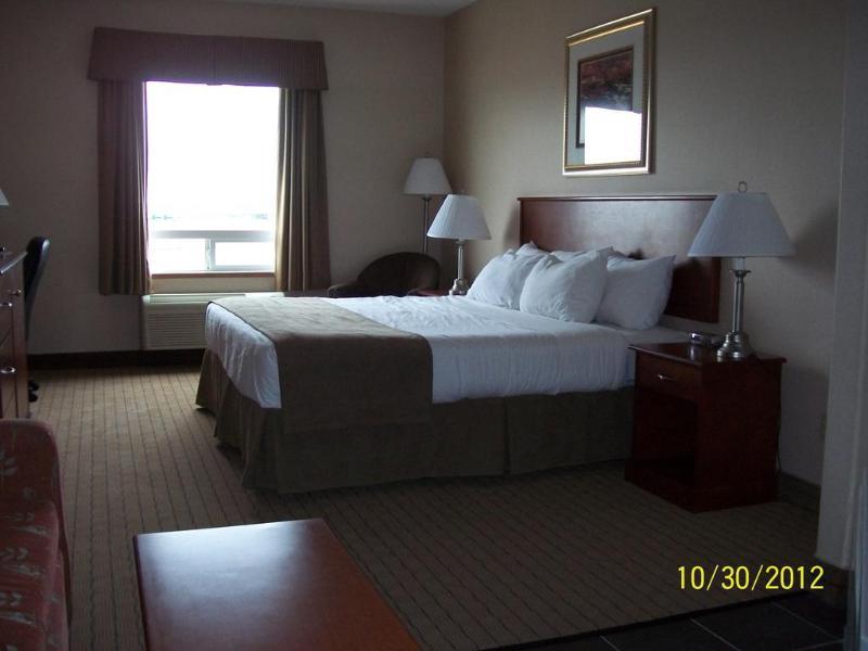 Days Inn By Wyndham Moose Jaw Dış mekan fotoğraf